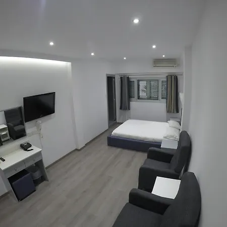 Hotel Asty