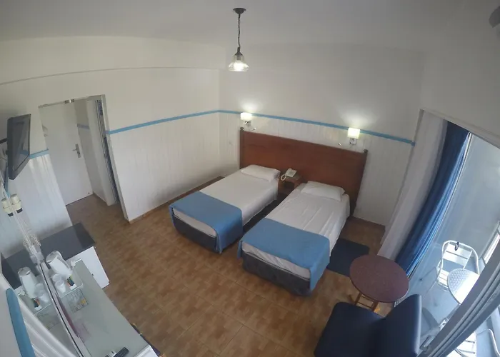 アスティ ニコシア